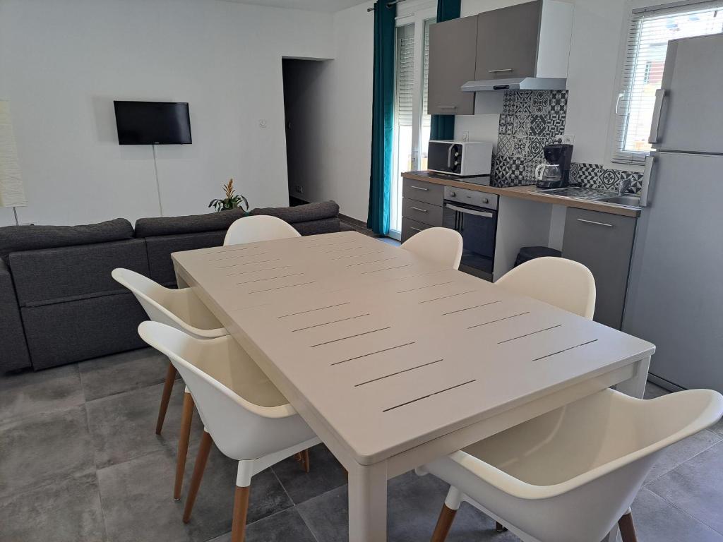 Charmant appartement proche des arènes - 3