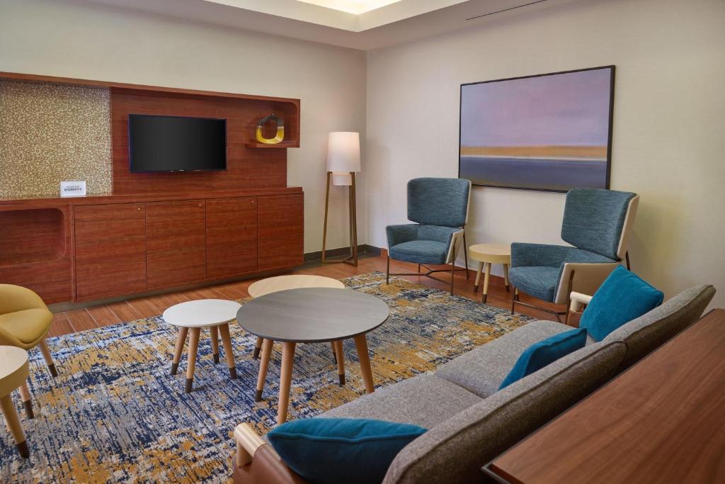 TownePlace Suites Newnan photo