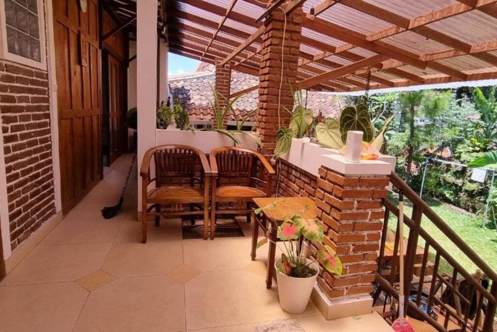 Villa Sajodo [Hilltop Get Away w/ Valley View]