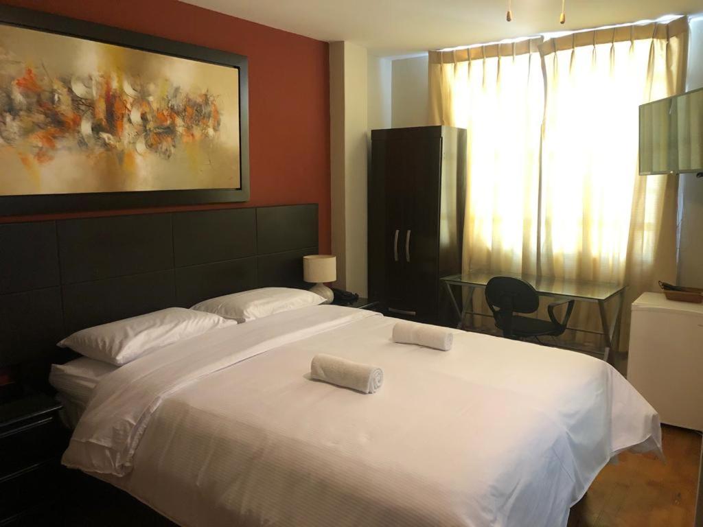 Hotel Las Condes — Hotel in Trujillo