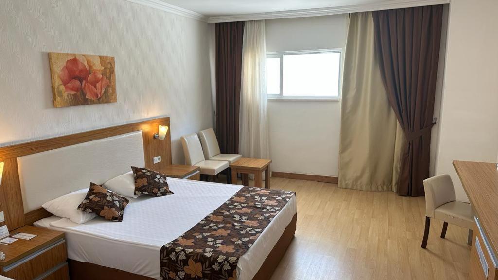 Cenger Beach Resort Spa - All Inclusive — Manavgat