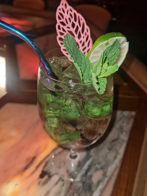 Bar/lounge