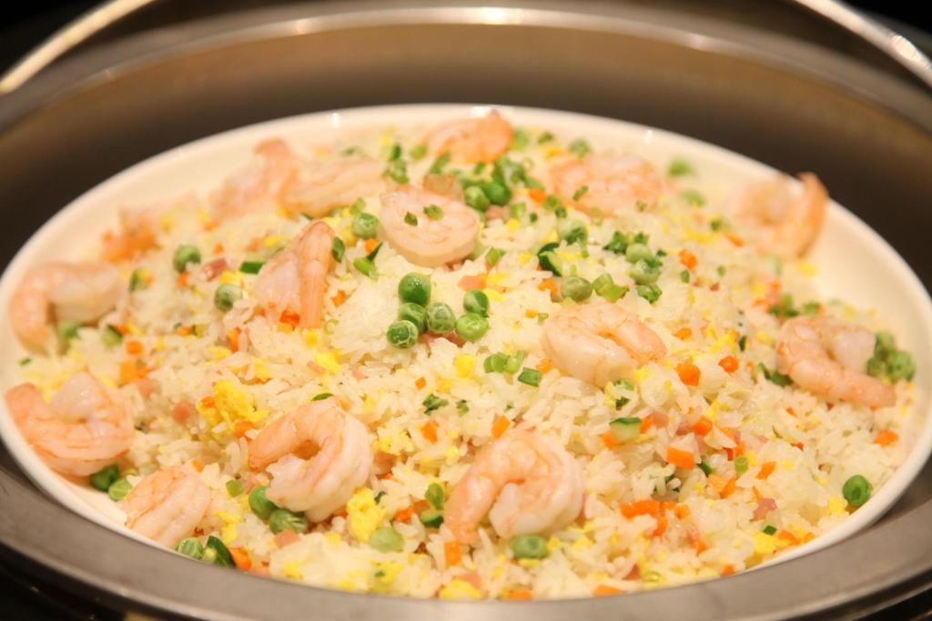 Comida y bebida