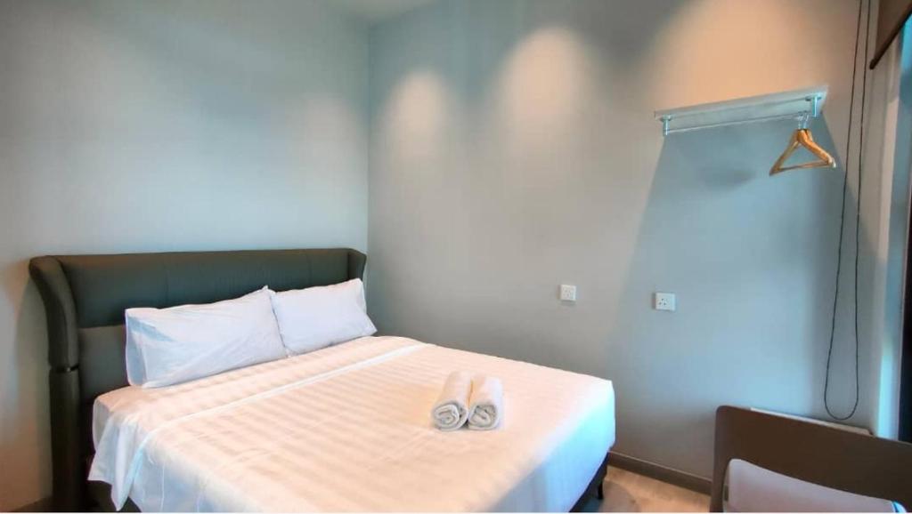 Jesselton Quay seaview # Chariskey Suites photo
