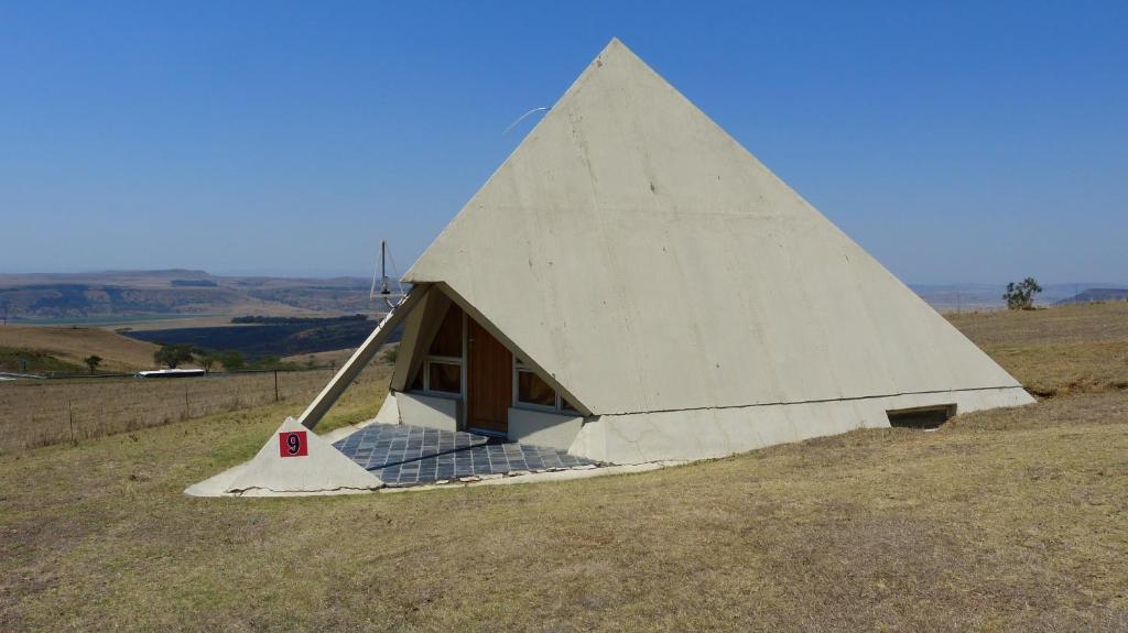 Pyramids Motel photo
