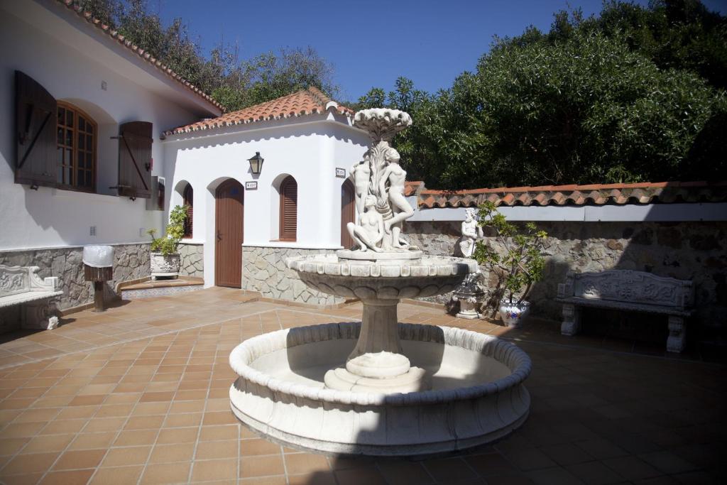 Hostal Mar de Frente photo