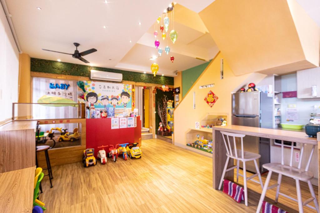 芬奇斯親子民宿Fun Kids 호텔 이미지 2