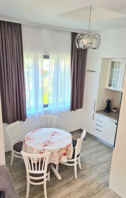 Cozy studio apartment in Petrovac - 5