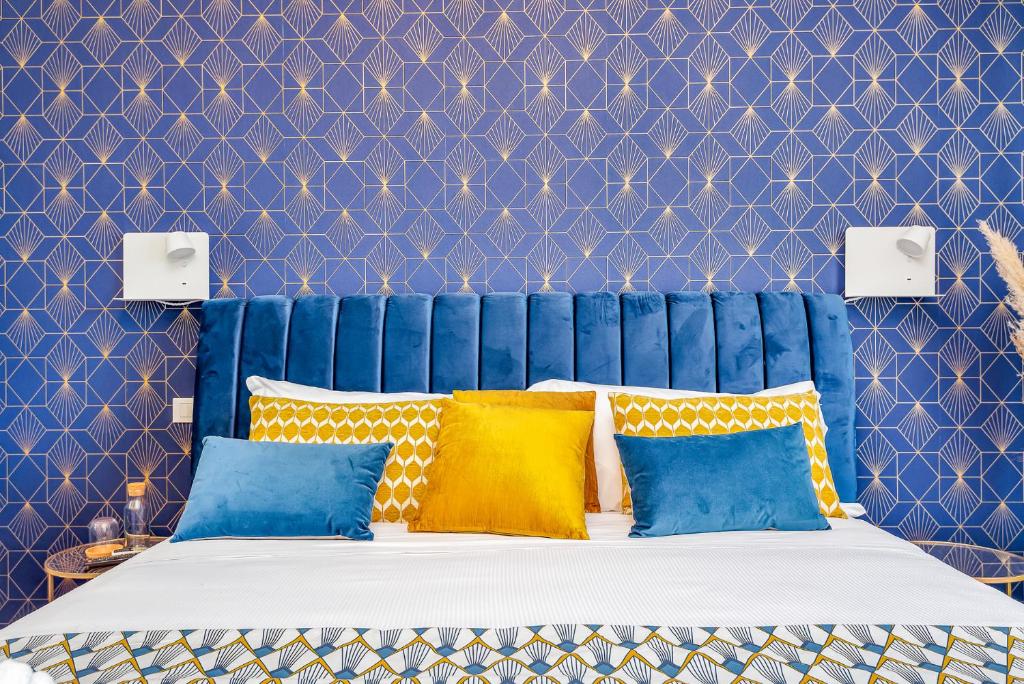 Art Deco' - Sleepwithme - Free Parking - Free Breakfast - Very Friendly Staff, Pisa