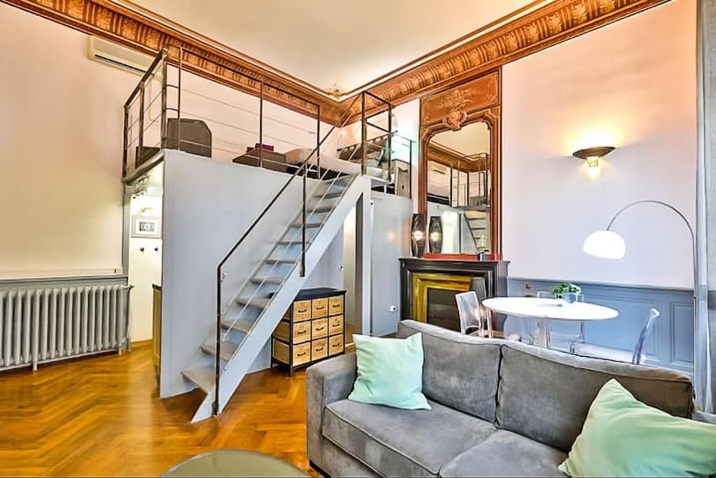 Appartement Chic & Baroque avec parking sécurisé - 4