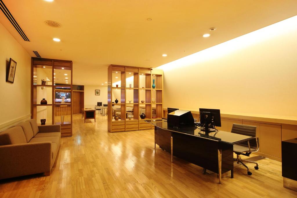 Pub/salon