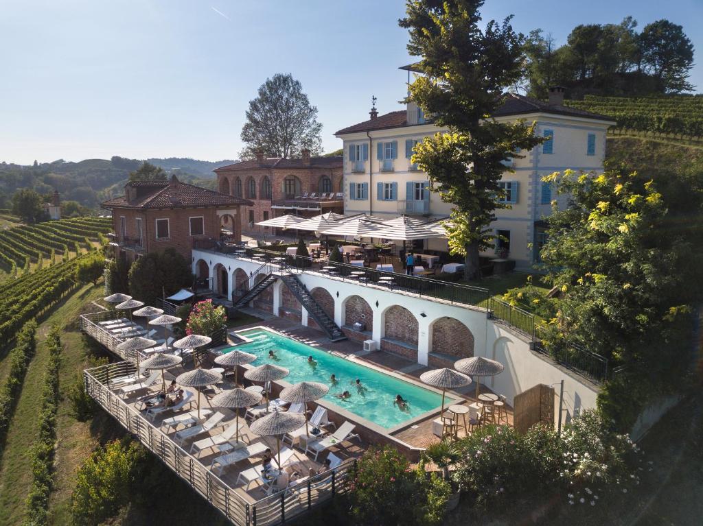 Villa Tiboldi photo