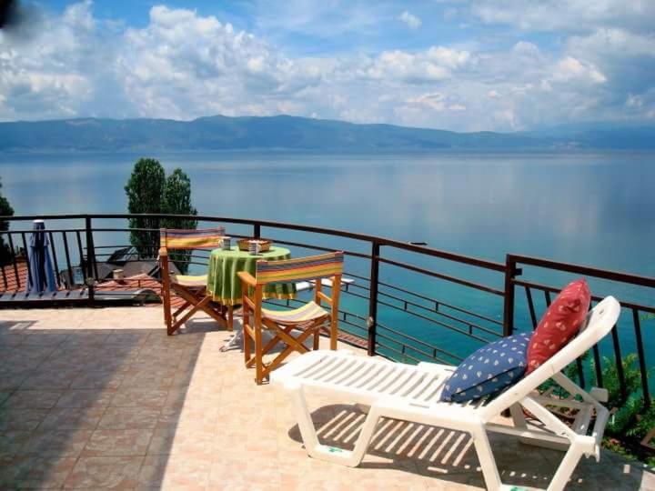 Villa Elena photo