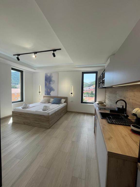 Dora Family Apartments Budva - 4