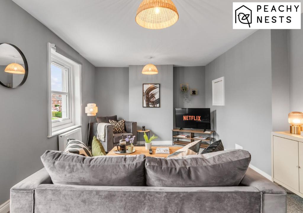 Perfect Contractor Apartment with Parking, Norwich