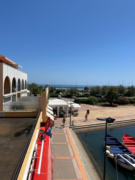 Studio Vue Mer situé à côté de la plage Quartier des Quilles - 3