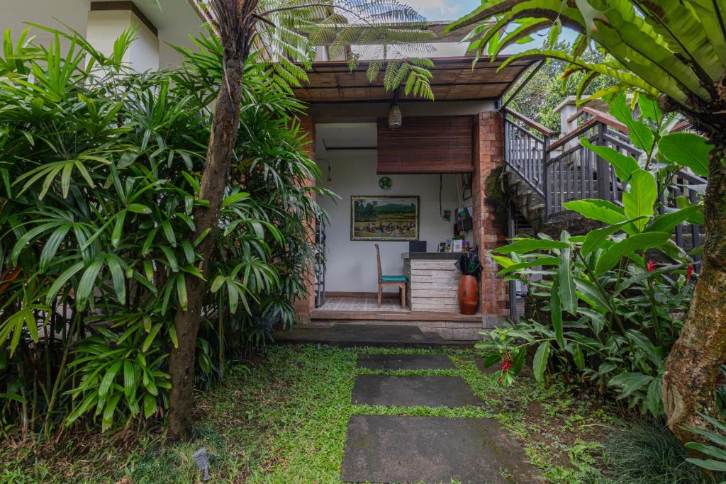 フロント・ロビー