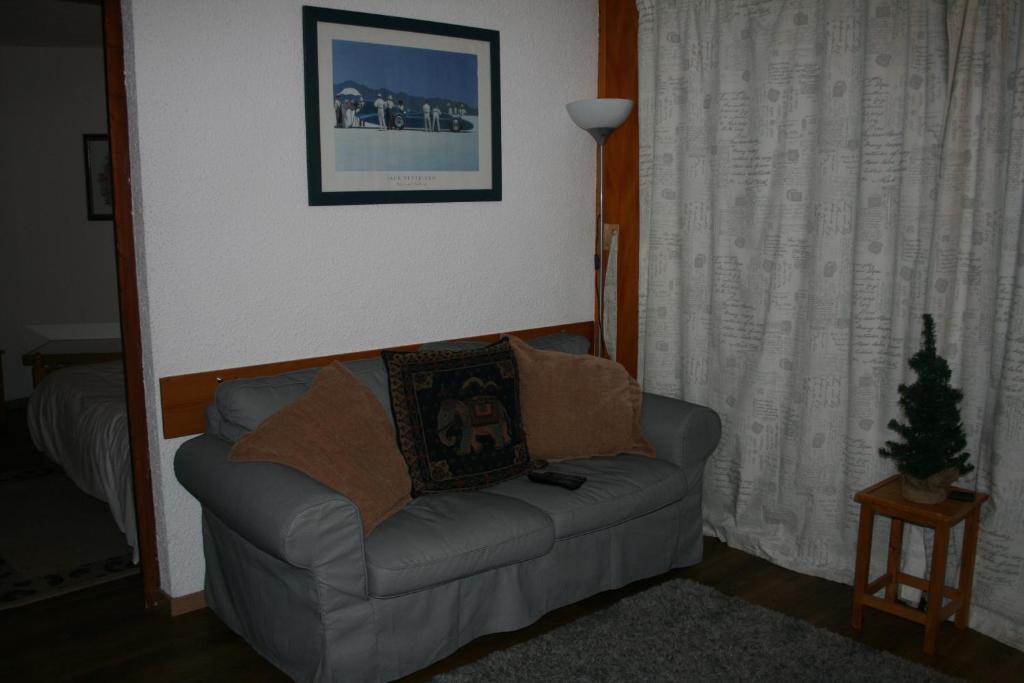 Ski in and Out 2-Bed Apartment in Meribel - 5