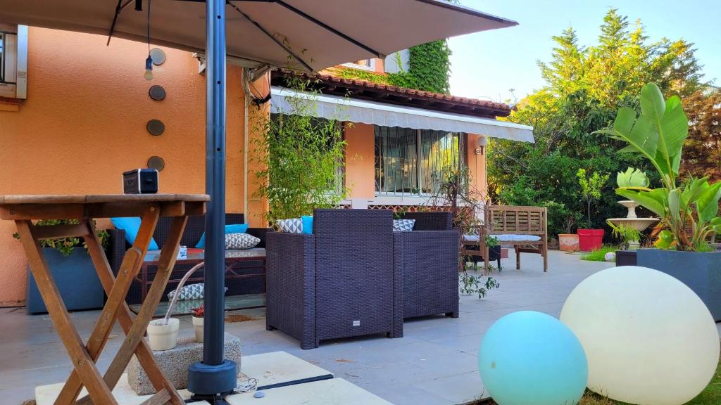 French Riviera-Saint-Raphaël- Suite & Jardin privé - 4