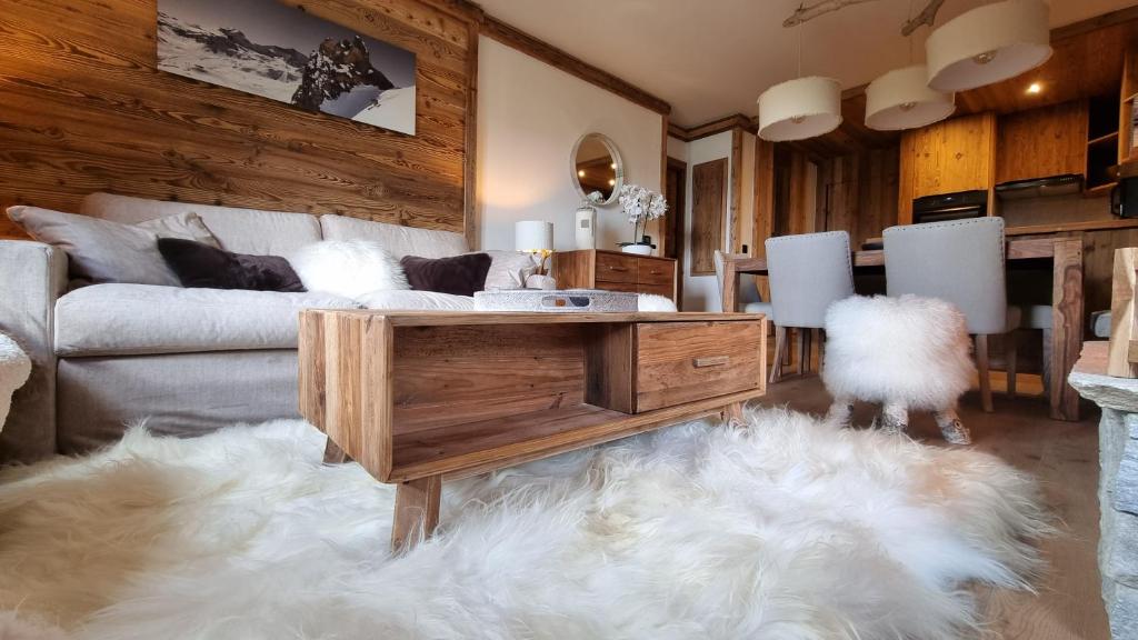 Arcs 1950 Appartement Luxe type chalet 5 à 7 personnes Vue imprenable sur le Montblanc skis aux pieds - 5