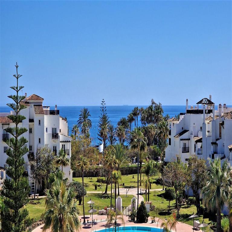 Penthouse Adelfas del Mar-Private Pool & Beach, Marbella