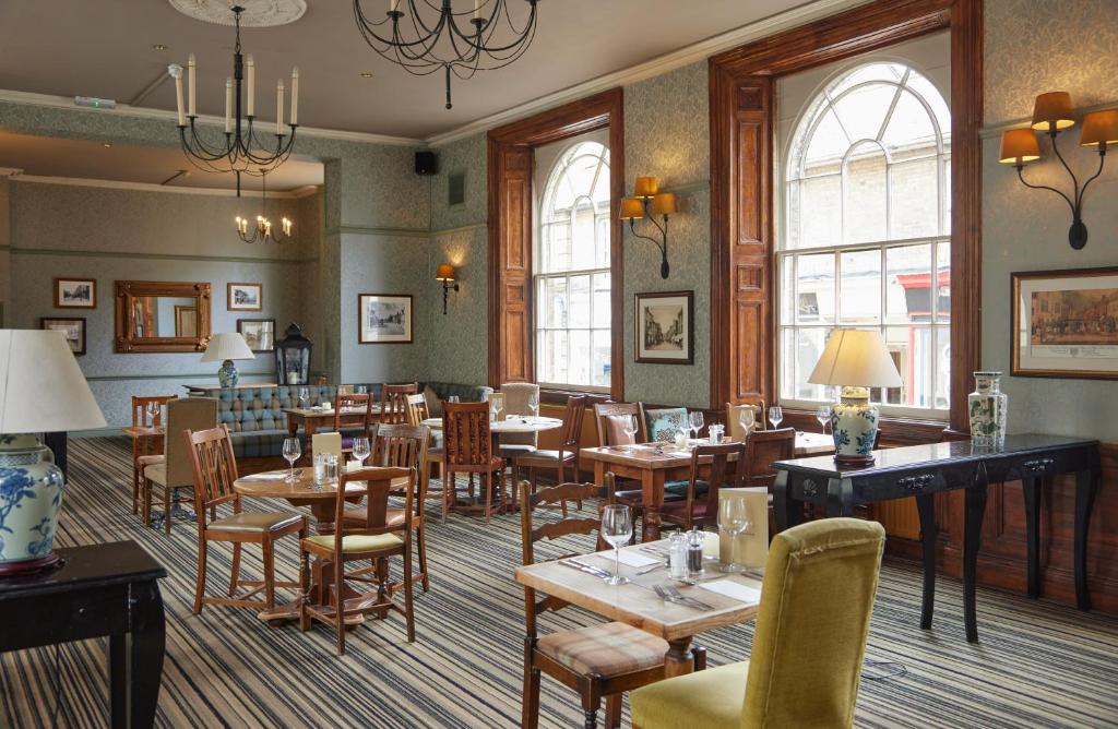 White Hart Hotel by Greene King Inns photo 3