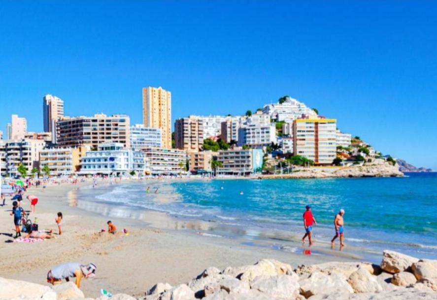 Benidorm Cala Front Line - 5