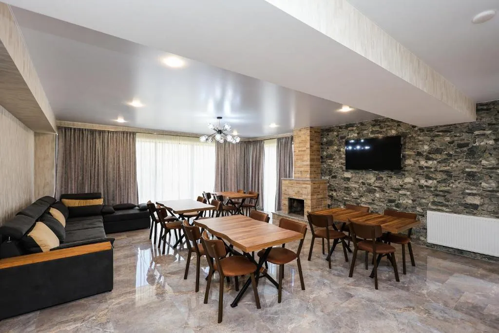 Heaven Hill, hotel v destinaci Stepancminda