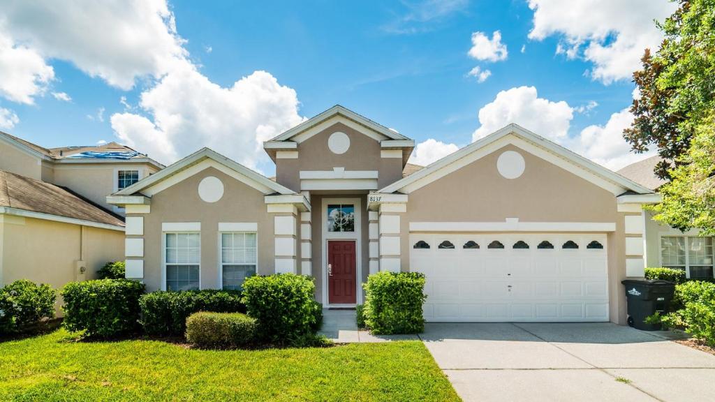 8137 Sun Palm, Kissimmee