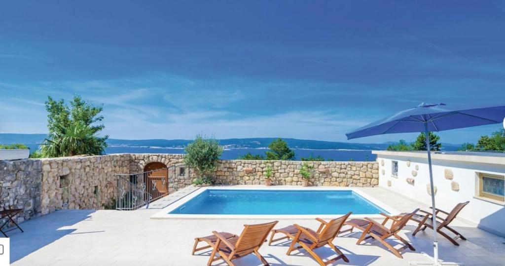 Schwarz pool house, Crikvenica