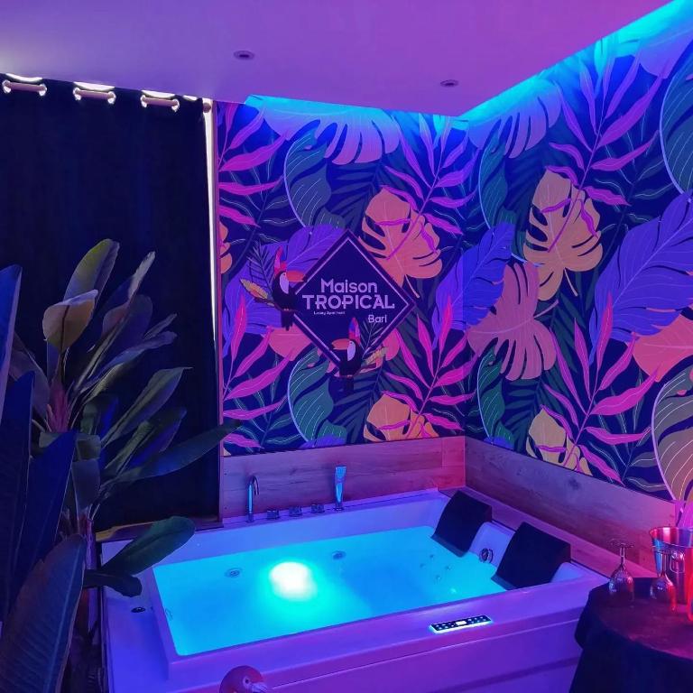Suite Maison Tropical - Luxury Apartment con Jacuzzi - Bari Centro - 2