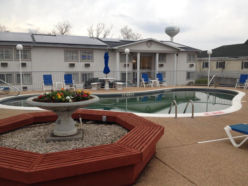 Baymont by Wyndham Osage Beach photo