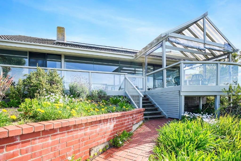 Magnificent Views Over the Bay, Encounter Bay