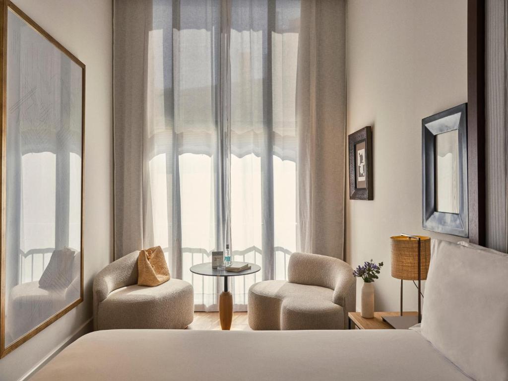 Hotel Room 3