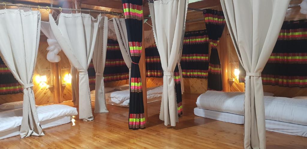 Bac Ha Threeland homestay photo
