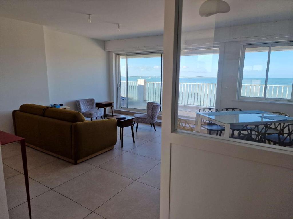 Superbe appart à 10m de la plage, 2 terrasses, 3 chambres, vue océan - FR-1-494-163 - 5