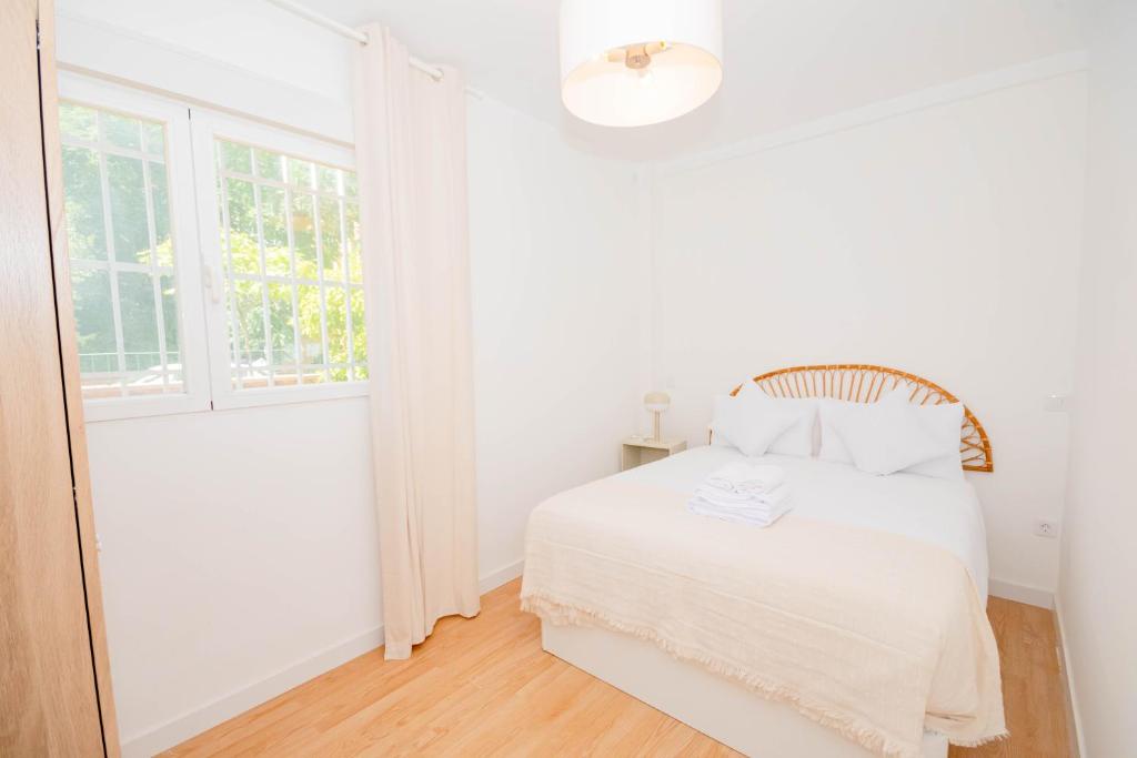 For You Rentals Cozy and charming 3-bedroom apartment TEMPORAL in Madrid ASO180 - 2