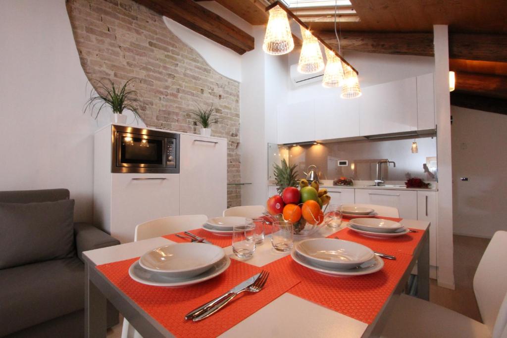 City Apartments Rialto Market - 5