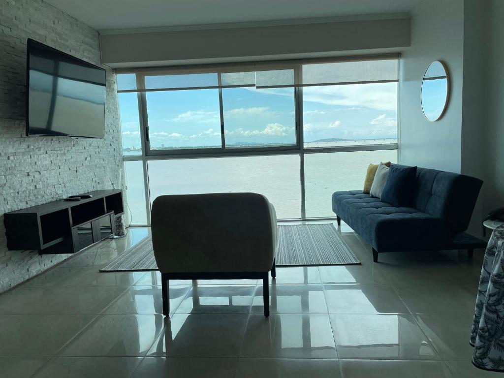 Suite Riverfront 2 Puerto Santana vista al Rio , parqueo free en Santanapark - 3