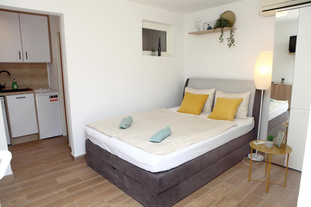 Comfy Studio in Ankaran JB4, Ankaran