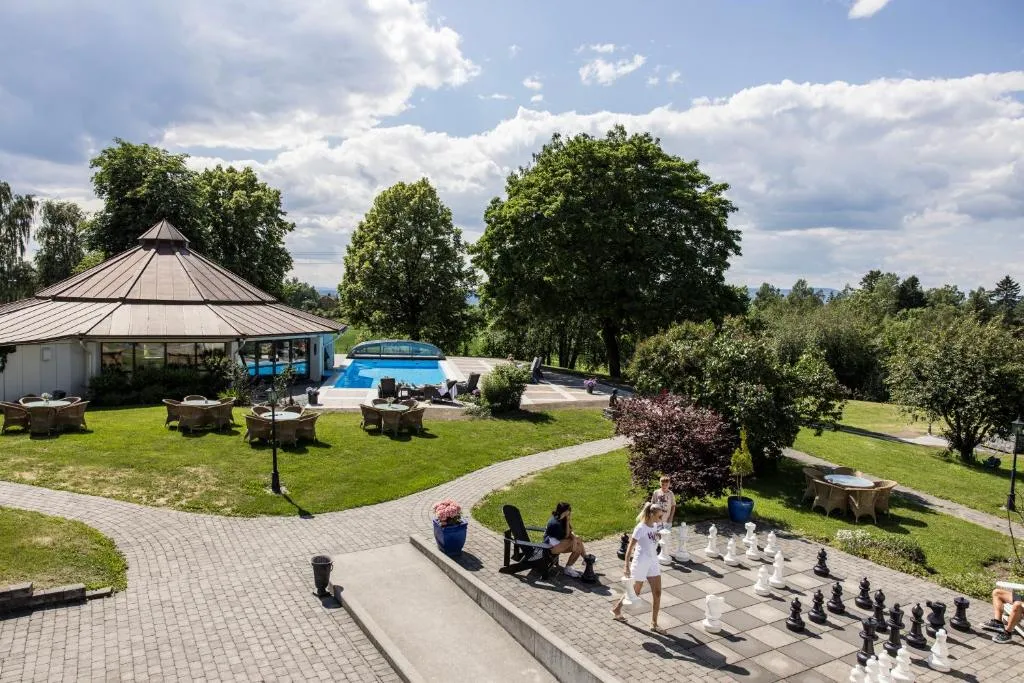 Klækken Hotel, hotel in Hønefoss