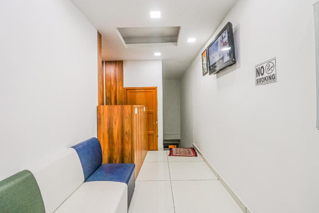 フロント・ロビー