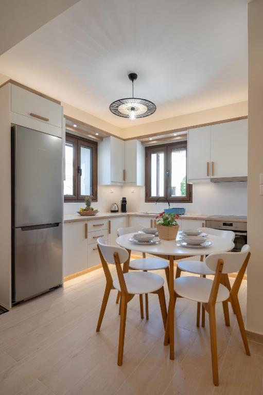 Stoupa Harmony Suite - One Bedroom Apartment, Stoupa