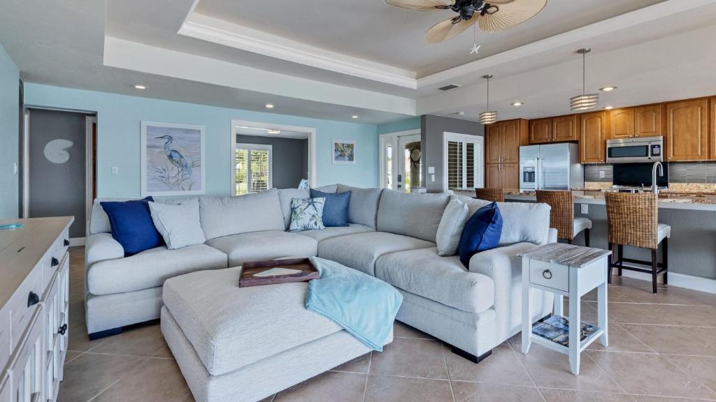 829 Napoli, Punta Gorda