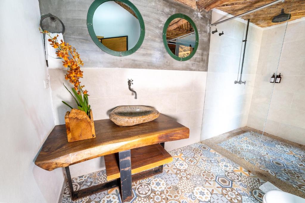 Hotel Kawa Mountain Retreat photo