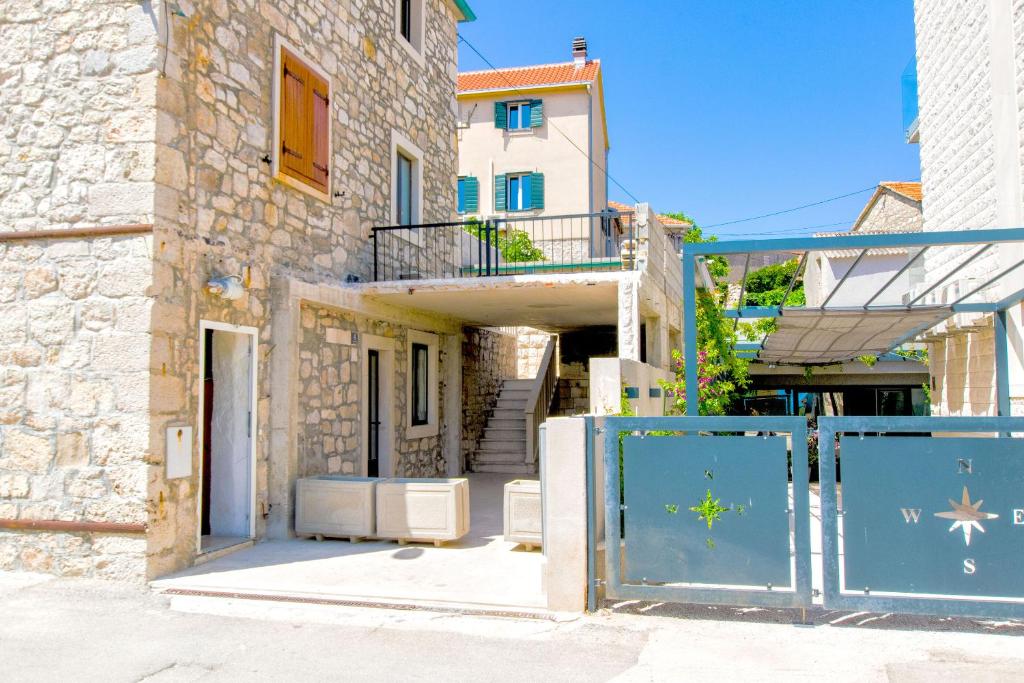 Apartment Centar, Postira