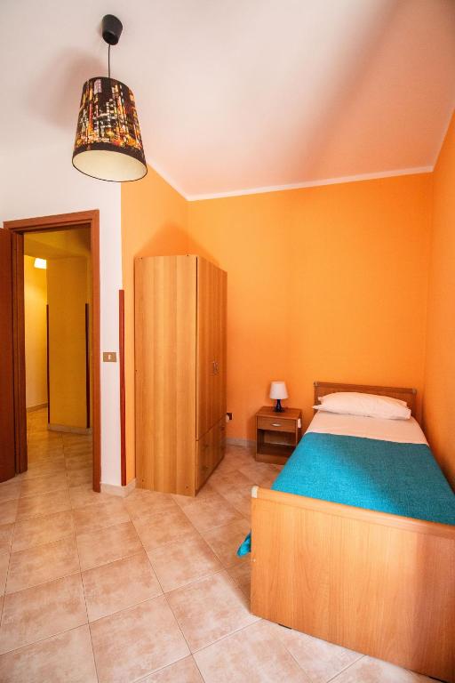 Apartamento de 90 m² en Costa, con 3 habitación(es) y 1 baño(s) privado(s) (Caleidoscopica Bahlara Ballaro)