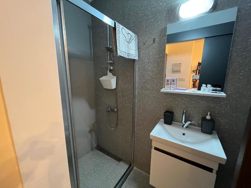 Mr. Studio in Ortakoy , North Nicosia + wifi + netflix photo