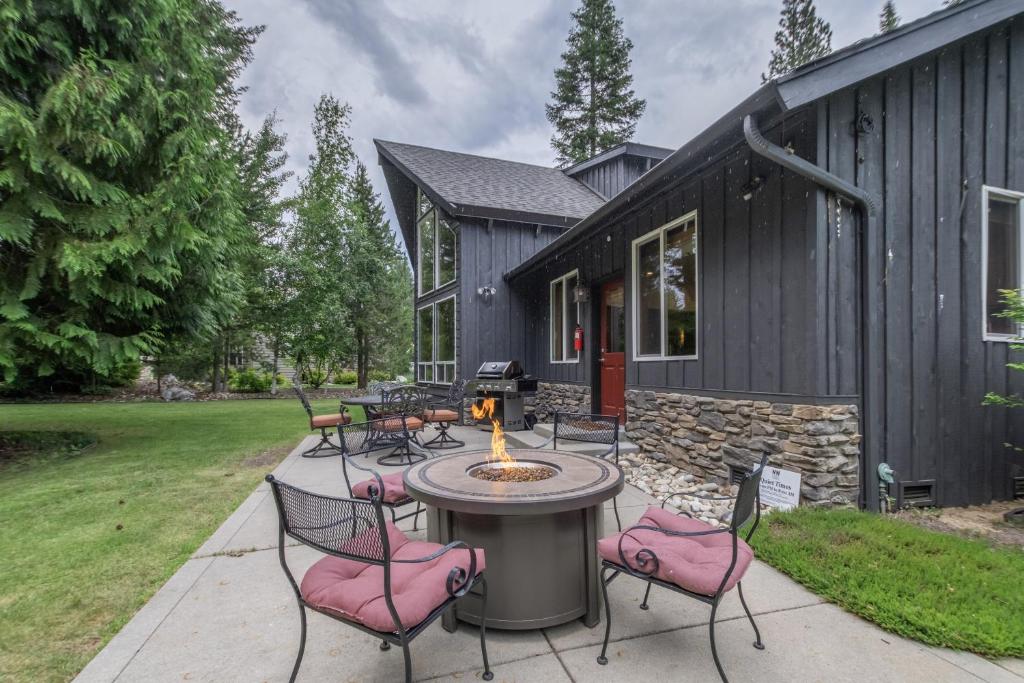 Slice of Heaven by NW Comfy Cabins, Leavenworth