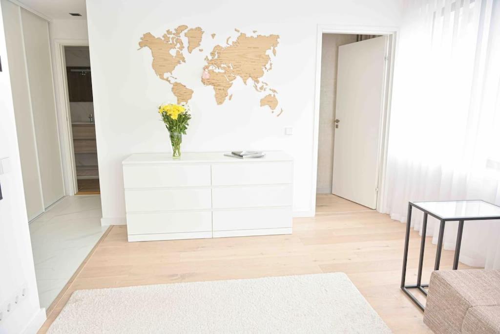 Kalevi Panorama, Tallinn